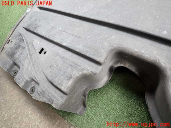 2UPJ-9239572170]BMW 325i ツーリング(VS25)(E91)エンジンアンダーカバー 中古_2