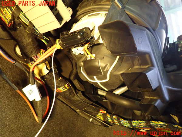 2UPJ-9239576081]BMW 325i ツーリング(VS25)(E91)エバポレーター1 中古_3