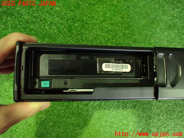 2UPJ-9239576505]BMW 325i ツーリング(VS25)(E91)CDチェンジャー 中古_4