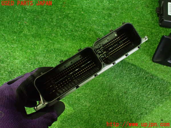 2UPJ-9239576110]BMW 325i ツーリング(VS25)(E91)エンジンコンピューター 中古_3