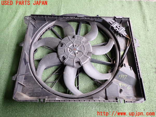 2UPJ-9239576836]BMW 325i ツーリング(VS25)(E91)電動ファン1 中古_4