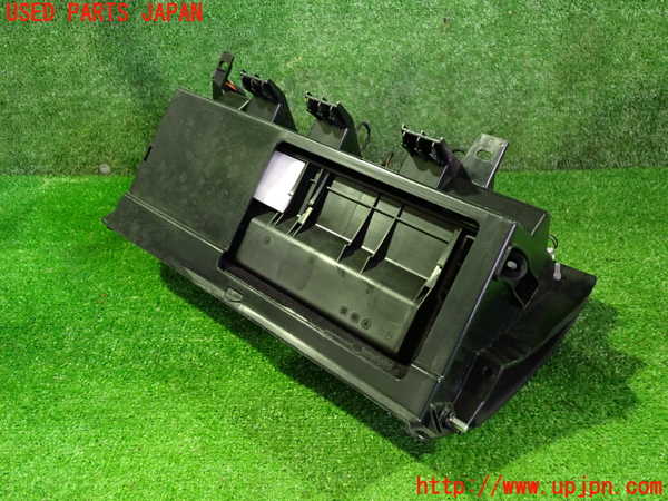 2UPJ-9239577516]BMW 325i ツーリング(VS25)(E91)グローブボックス1 中古_3
