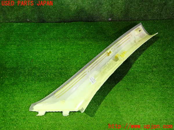 2UPJ-9239577660]BMW 325i ツーリング(VS25)(E91)左フロントピラートリム 中古_2