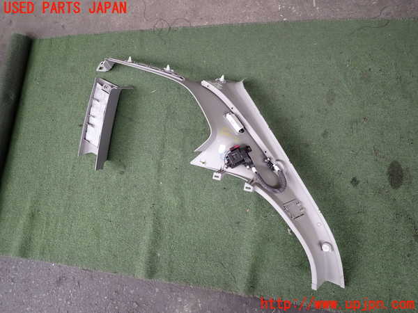 2UPJ-9239577680]BMW 325i ツーリング(VS25)(E91)左リアピラートリム 中古_4
