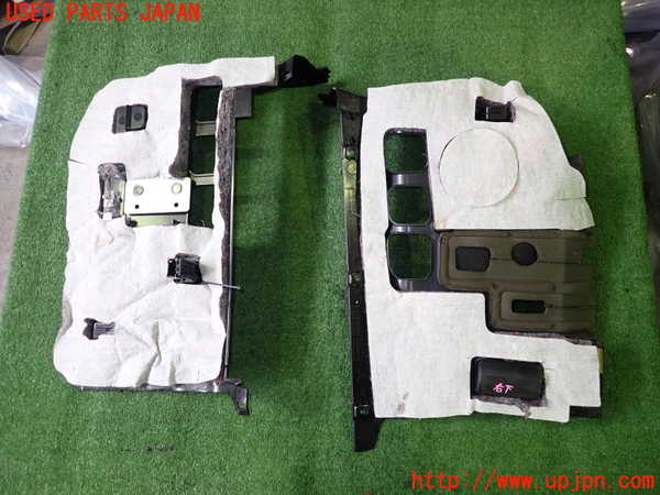 2UPJ-9239577693]BMW 325i ツーリング(VS25)(E91)内装トリム類3 (ジャンク品) 中古_2