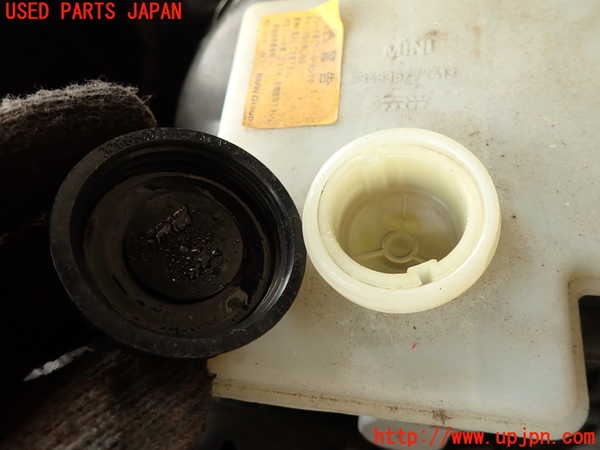 2UPJ-9239584050]BMW ミニ(MINI)クーパーD クロスオーバー(XD20F)(R60)ブレーキマスターシリンダー 中古_3