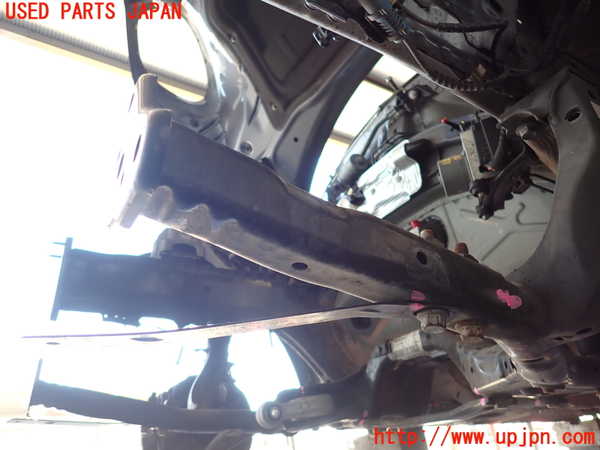 2UPJ-9239585285]BMW ミニ(MINI)クーパーD クロスオーバー(XD20F)(R60)フロントメンバー 中古_3