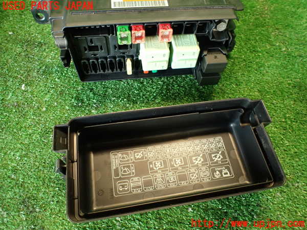 2UPJ-9239586741]BMW ミニ(MINI)クーパーD クロスオーバー(XD20F)(R60)ヒューズボックス1 中古_5