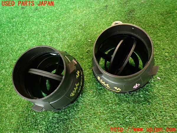2UPJ-9239587526]BMW ミニ(MINI)クーパーD クロスオーバー(XD20F)(R60)エアコン吹き出し口1 (真中) 中古_2