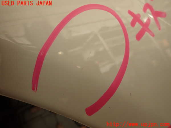 2UPJ-9239591082]ベンツ C180(204049)左前フェンダー (ジャンク品) 中古 (W204)_4