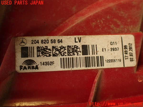 2UPJ-9239591530]ベンツ C180(204049)右テールランプ 中古 (W204)_4
