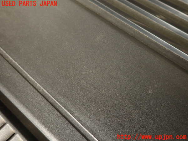 2UPJ-9239592160]ベンツ C180(204049)エンジンアッパーカバー 中古 (W204)_3