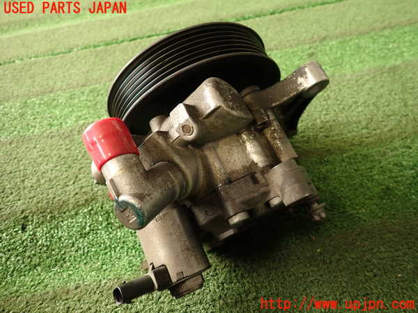 2UPJ-9239594250]ベンツ C180(204049)パワステポンプ 中古 (W204)_2