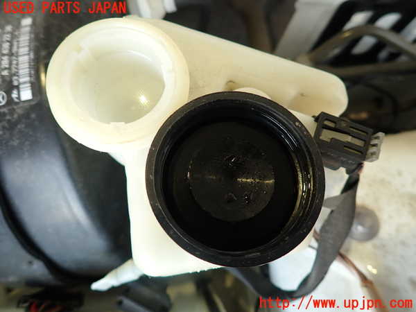 2UPJ-9239594050]ベンツ C180(204049)ブレーキマスターシリンダー 中古 (W204)_2