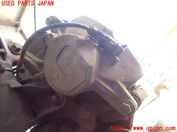 2UPJ-9239594080]ベンツ C180(204049)右フロントキャリパー 中古 (W204)_2