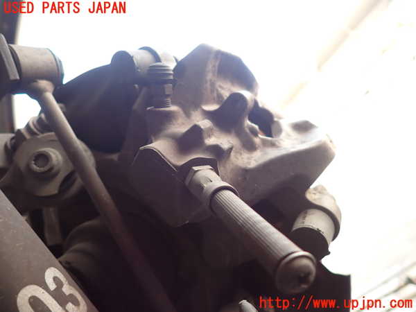 2UPJ-9239594090]ベンツ C180(204049)右リアキャリパー 中古 (W204)_2