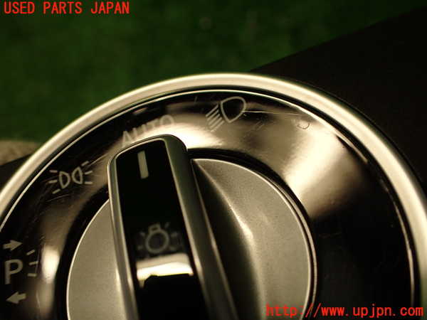 2UPJ-9239596285]ベンツ C180(204049)ライトスイッチ 中古 (W204)_2