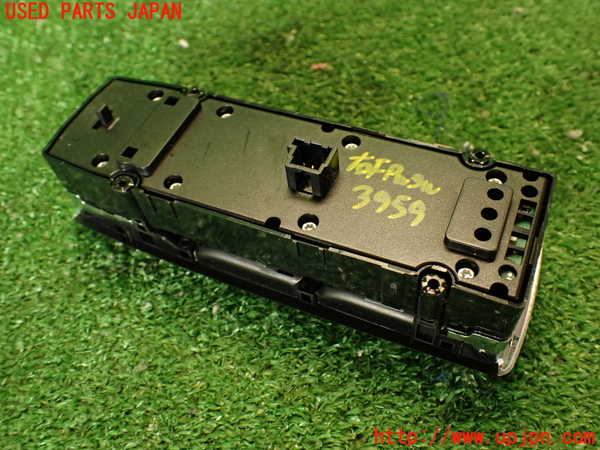 2UPJ-9239596240]ベンツ C180(204049)右前パワーウィンドウスイッチ 中古 (W204)_4