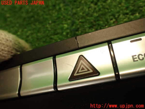 2UPJ-9239596290]ベンツ C180(204049)ハザードスイッチ (ジャンク品) 中古 (W204)_2