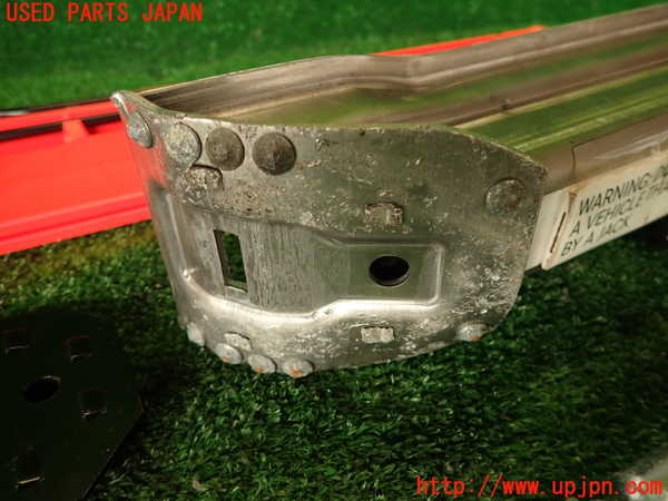 2UPJ-9239597805]ベンツ C180(204049)車載工具 中古 (W204)_3