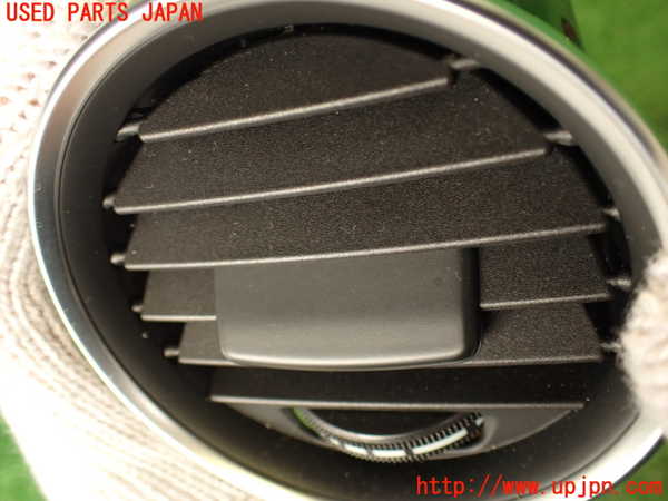 2UPJ-9239597527]ベンツ C180(204049)エアコン吹き出し口2 (右) 中古 (W204)_2