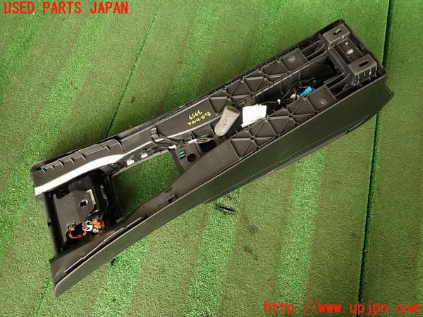 2UPJ-9239597540]ベンツ C180(204049)センターコンソール 中古 (W204)_5