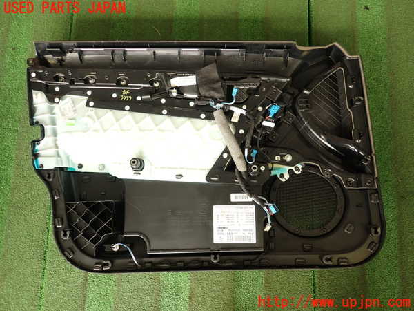 2UPJ-9239591234]ベンツ C180(204049)右前ドア内張り 中古 (W204)_5