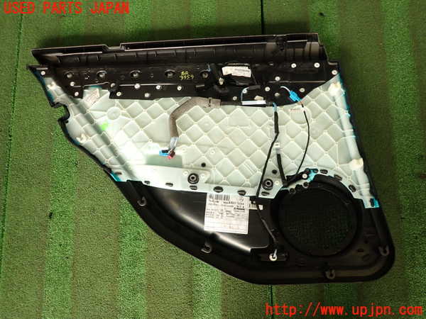 2UPJ-9239591294]ベンツ C180(204049)右後ドア内張り 中古 (W204)_5