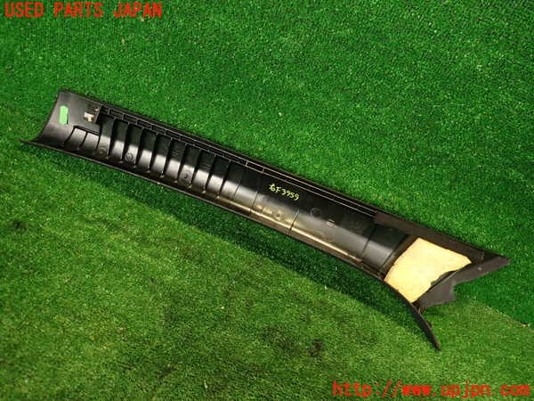 2UPJ-9239597655]ベンツ C180(204049)右フロントピラートリム 中古 (W204)_3