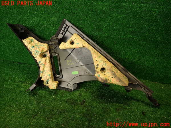 2UPJ-9239597680]ベンツ C180(204049)左リアピラートリム 中古 (W204)_3