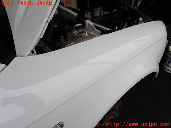 2UPJ-9239601080]アウディ・A4 アバント(8EALT)右前フェンダー 中古_3
