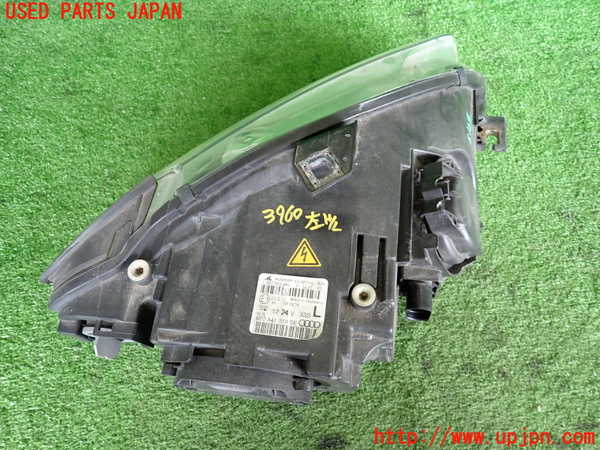 2UPJ-9239601132]アウディ・A4 アバント(8EALT)左ヘッドライト HID 中古_2