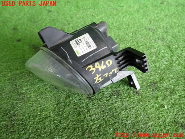2UPJ-9239601182]アウディ・A4 アバント(8EALT)左フォグ 中古_2