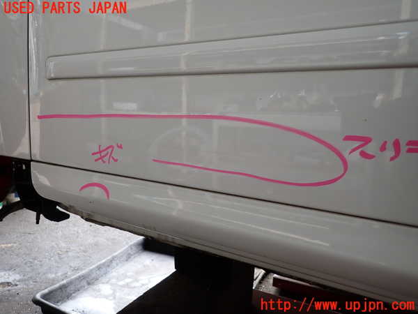 2UPJ-9239601260]アウディ・A4 アバント(8EALT)左前ドア 中古(43R-001025 M24100)_5