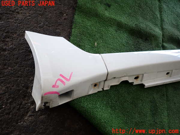 2UPJ-9239601390]アウディ・A4 アバント(8EALT)右サイドステップ 中古_2