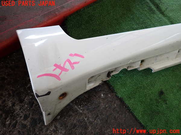 2UPJ-9239601392]アウディ・A4 アバント(8EALT)左サイドステップ 中古_4