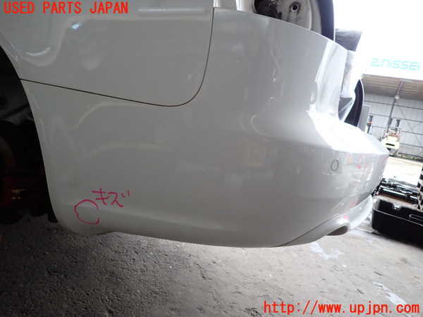 2UPJ-9239601610]アウディ・A4 アバント(8EALT)リアバンパー 中古_3