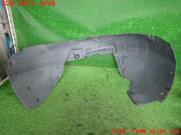 2UPJ-9239601090]アウディ・A4 アバント(8EALT)右前フェンダーライナー 中古_5