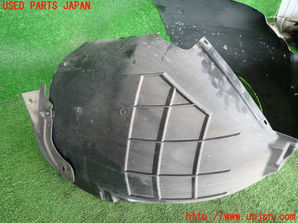 2UPJ-9239601092]アウディ・A4 アバント(8EALT)左前フェンダーライナー 中古_4