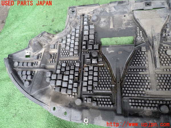 2UPJ-9239601721]アウディ・A4 アバント(8EALT)アンダーカバー1 中古_3