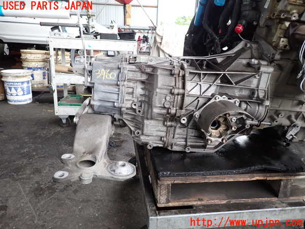 2UPJ-9239603010]アウディ・A4 アバント(8EALT)ミッション AT ALT 中古_3