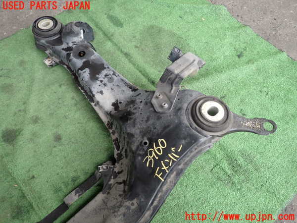 2UPJ-9239605285]アウディ・A4 アバント(8EALT)フロントメンバー 中古_2