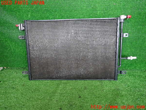 2UPJ-9239606031]アウディ・A4 アバント(8EALT)エアコンコンデンサー1 中古_2