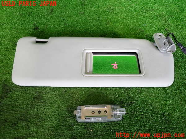 2UPJ-9239607625]アウディ・A4 アバント(8EALT)室内サンバイザー右側 中古_3