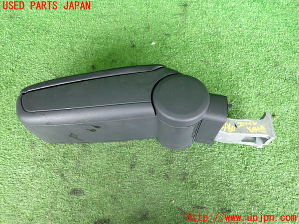 2UPJ-9239607549]アウディ・A4 アバント(8EALT)コンソール (ジャンク品) 中古_2