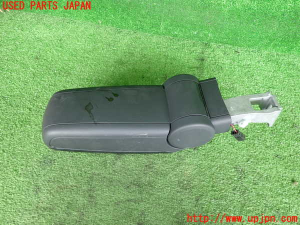 2UPJ-9239607549]アウディ・A4 アバント(8EALT)コンソール (ジャンク品) 中古_3