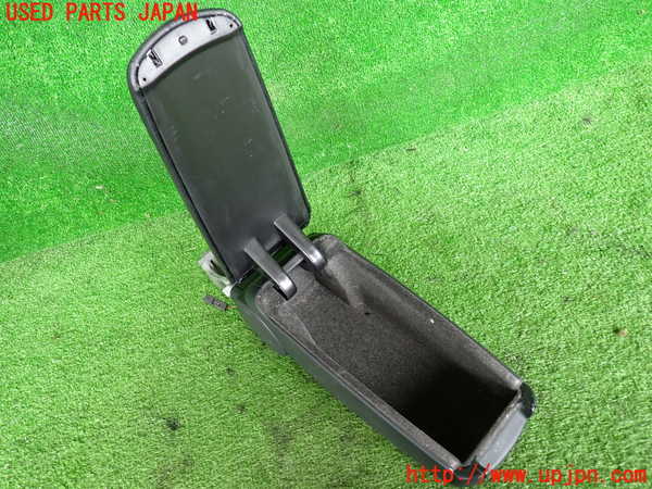 2UPJ-9239607549]アウディ・A4 アバント(8EALT)コンソール (ジャンク品) 中古_4