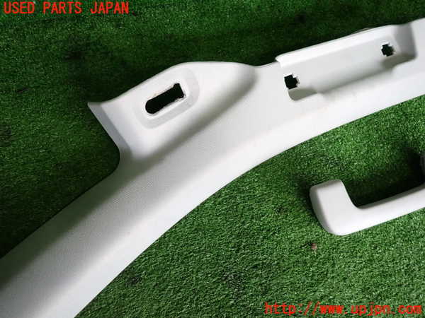 2UPJ-9239607655]アウディ・A4 アバント(8EALT)右フロントピラートリム 中古_3