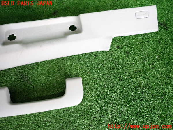 2UPJ-9239607655]アウディ・A4 アバント(8EALT)右フロントピラートリム 中古_4