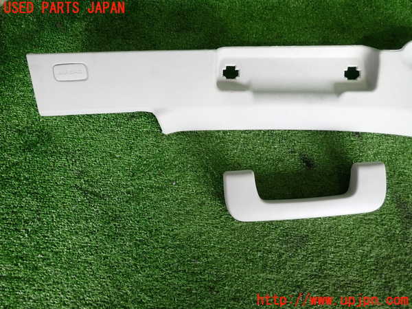 2UPJ-9239607660]アウディ・A4 アバント(8EALT)左フロントピラートリム 中古_4